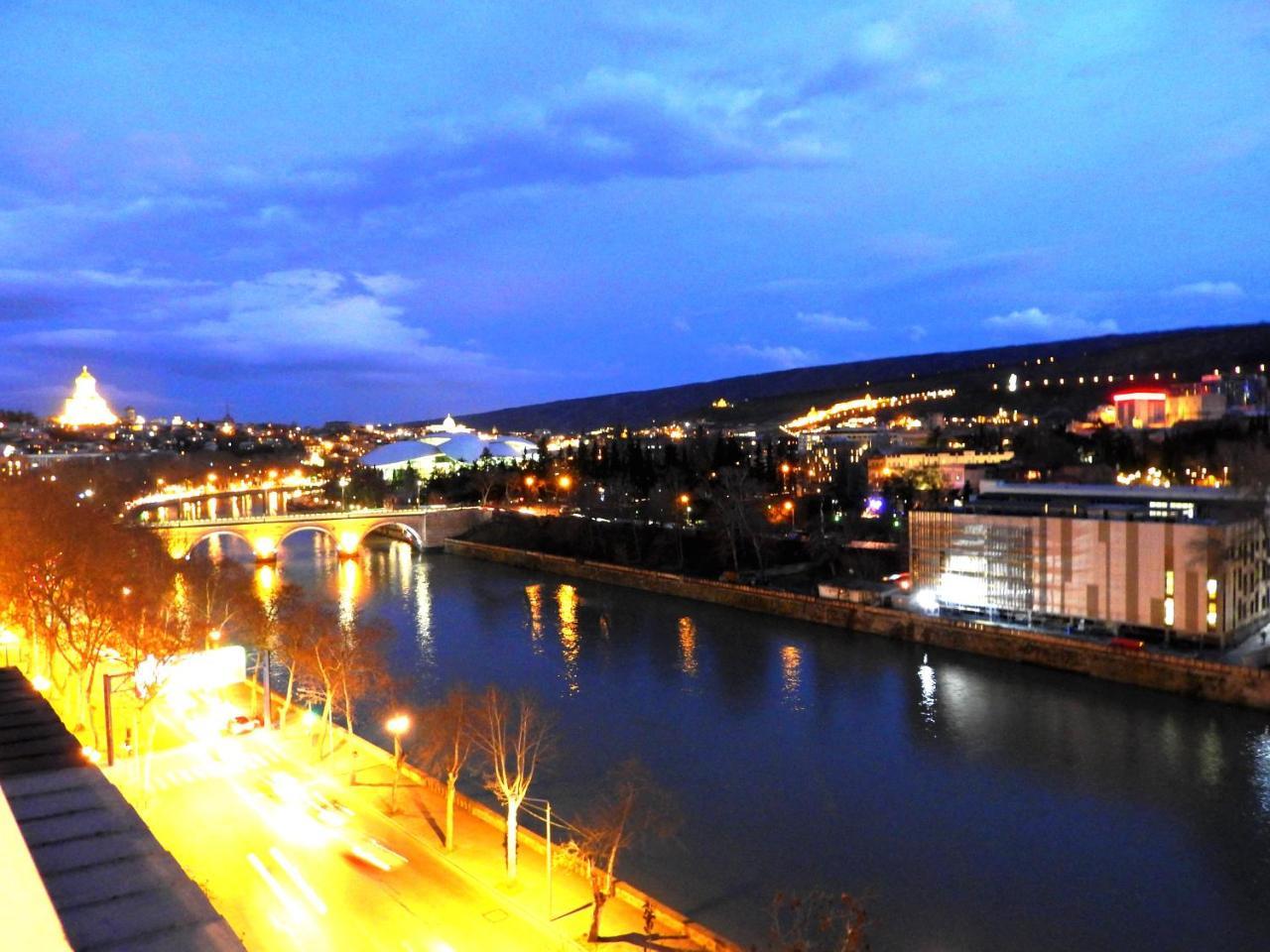 New Tbilisi Terrace Exterior foto